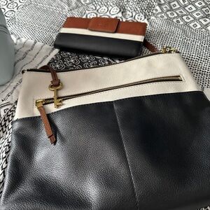 Fossil Crossbody and wallet